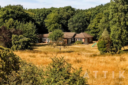 15 acres of House with Land for sale in Mutford