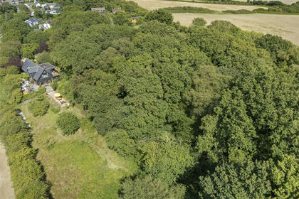 2.5 acres of House with Land for sale in Hastings and Rye