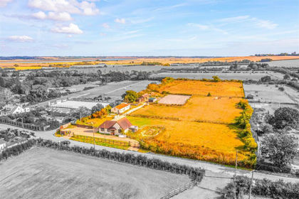 5 acres of House with Land for sale in Canewdon