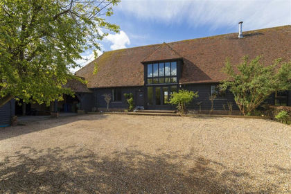 Barn Conversion for sale in Sheldwich