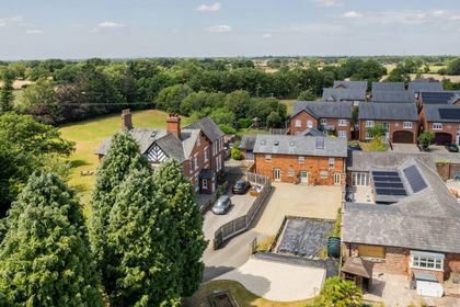 Barn Conversion for sale in Smallwood