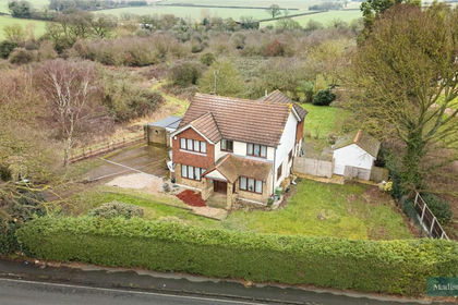 Land for sale in Chigwell