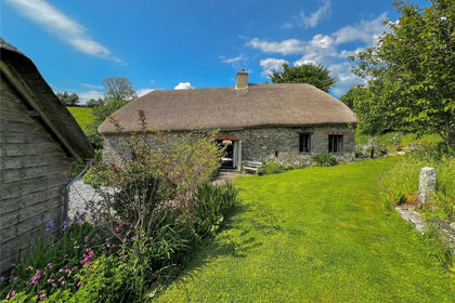 1 acre of Historic House for sale in Lamerton