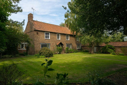1.2 acres of Farmhouse for sale in Fulford