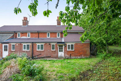 1.3 acres of Cottage for sale in Barham
