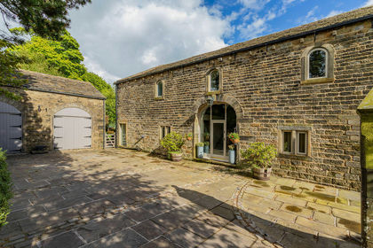 Barn Conversion for sale in Ripponden
