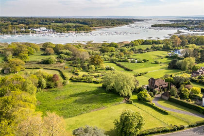 5 acres of House with Land for sale in Bursledon