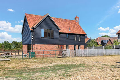 19 acres of Equestrian property for sale in Stetchworth