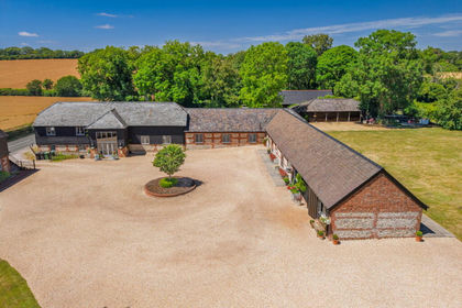 Barn Conversion for sale in Owslebury