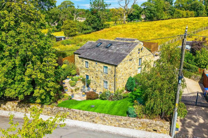 Barn Conversion for sale in Stirton with Thorlby