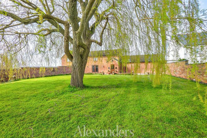 Barn Conversion for sale in Dadlington & Sutton Cheney