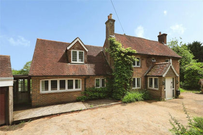 1.1 acres of House with Land for sale in Heathfield and Waldron