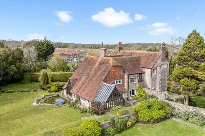 5.3 acres of Equestrian property for sale in Willingdon and Jevington