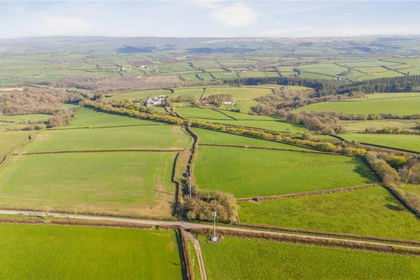 41.7 acres of Agricultural Land for sale in Knowstone