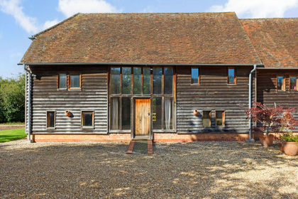 Land for sale in Mattingley