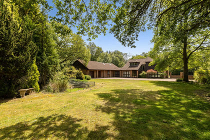 6.3 acres of House with Land for sale in Finchampstead