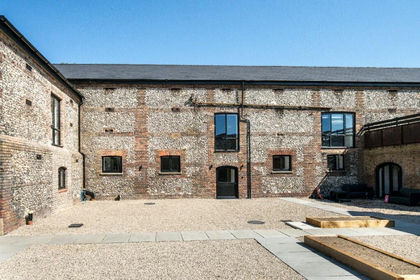 Land for sale in Nash Mills