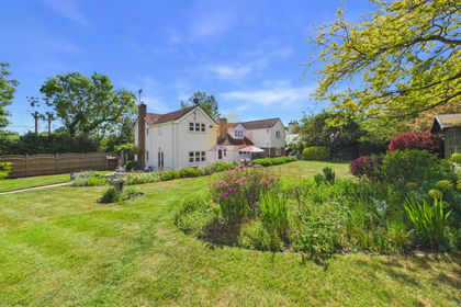1.3 acres of House with Land for sale in Layer-de-la-Haye