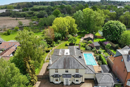 1.2 acres of House with Land for sale in Melton