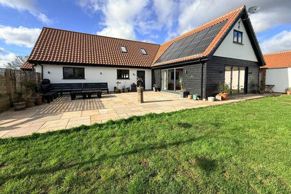 Land for sale in Hingham