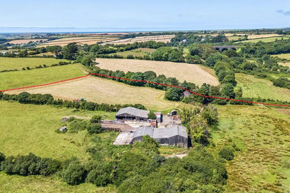 16.9 acres of House with Land for sale in Gwinear-Gwithian