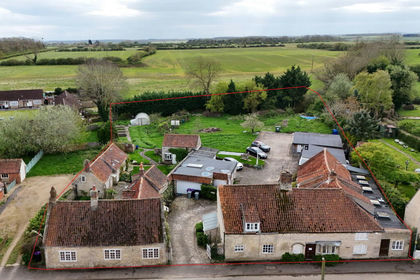 1 acre of House with Land for sale in Swinstead