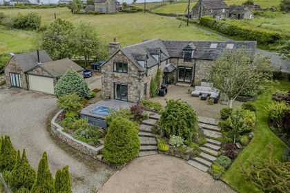 3 acres of Cottage for sale in Biddulph