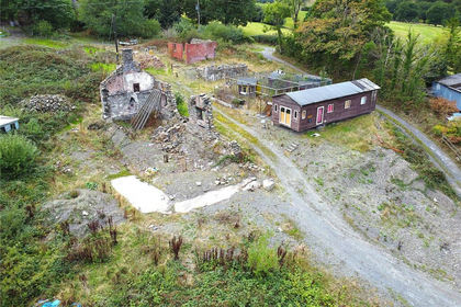 Derelict property for sale in Llanbrynmair