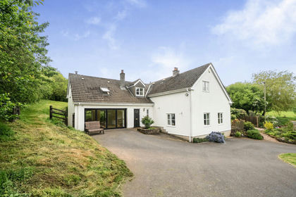 1.1 acres of House with Land for sale in Trellech United