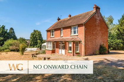 1 acre of House with Land for sale in Exminster