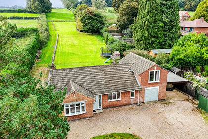 3.6 acres of Farmhouse for sale in Woodborough
