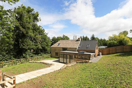 3 acres of Land for sale in Painswick