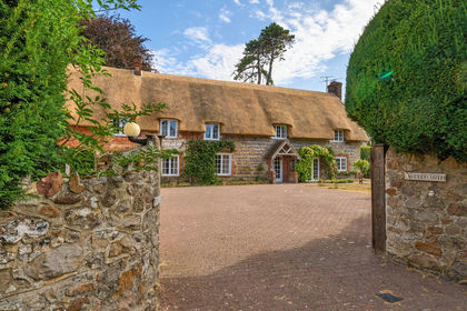 1.4 acres of House with Land for sale in Ogbourne St. George