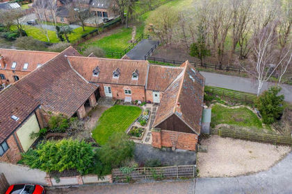 Barn Conversion for sale in Shelton