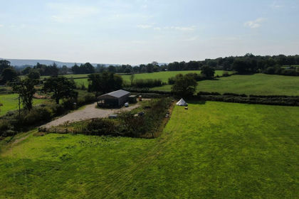 12.5 acres of Barn for sale in Pulborough