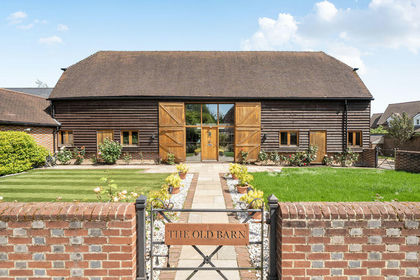 Barn Conversion for sale in Isfield