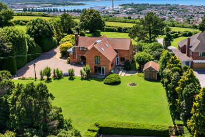 1 acre of House with Land for sale in Fareham and Waterlooville