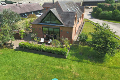 Barn Conversion for sale in Brailsford