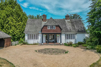 1.3 acres of House with Land for sale in Hawkhurst