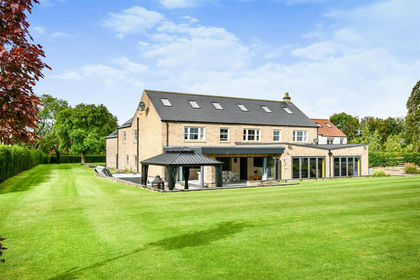 3 acres of Land for sale in Scrayingham