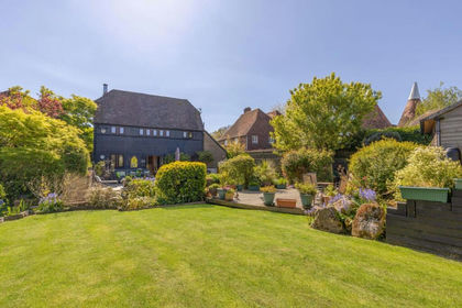 Barn Conversion for sale in Paddock Wood