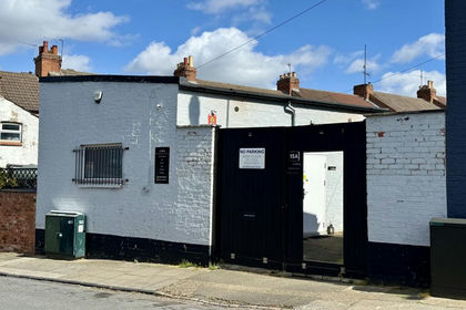 Workshop for sale in Northampton