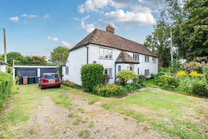 1.3 acres of Land for sale in Hastingleigh