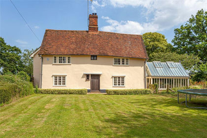 1 acre of Farmhouse for sale in Dallinghoo